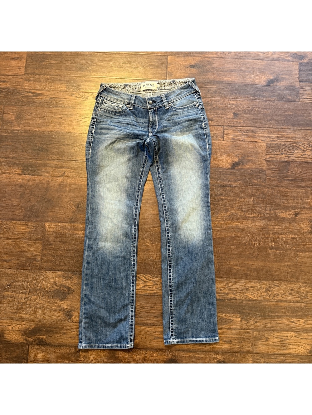 Ariat REAL Denim Womens 30R Mid Rise Straight Jeans Medium Wash Distressed